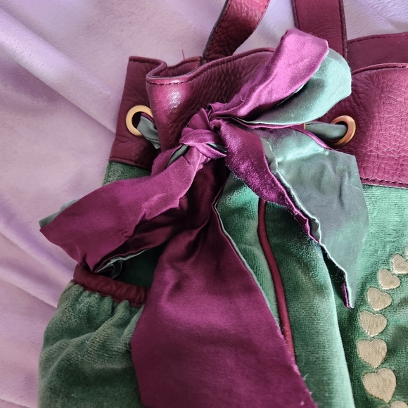 Vintage Juicy Couture Green and Purple Velour Daydreamer Bag HTF - Picture 14 of 16
